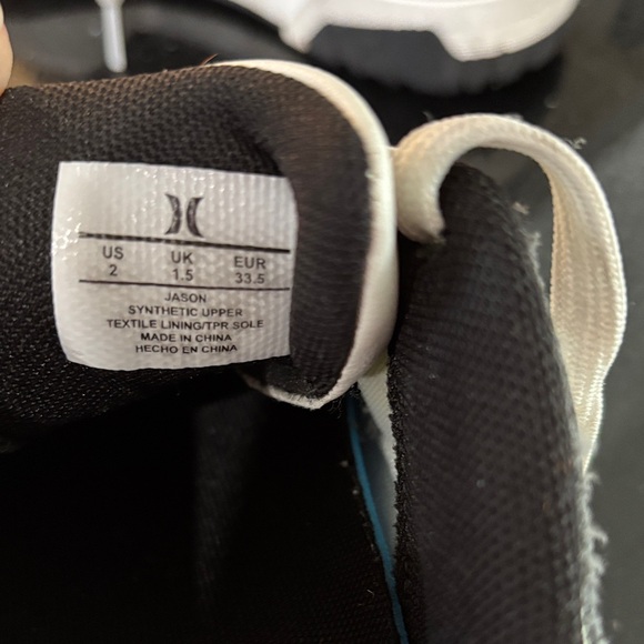 Hurley Boys Black and White Sneakers - Picture 6 of 6